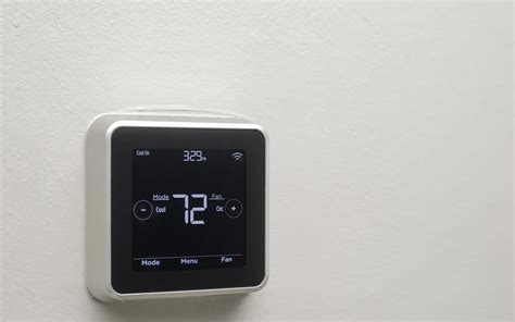 ハロゲンヒーター 電気代: 冬の暖房と節約のバランスを考える